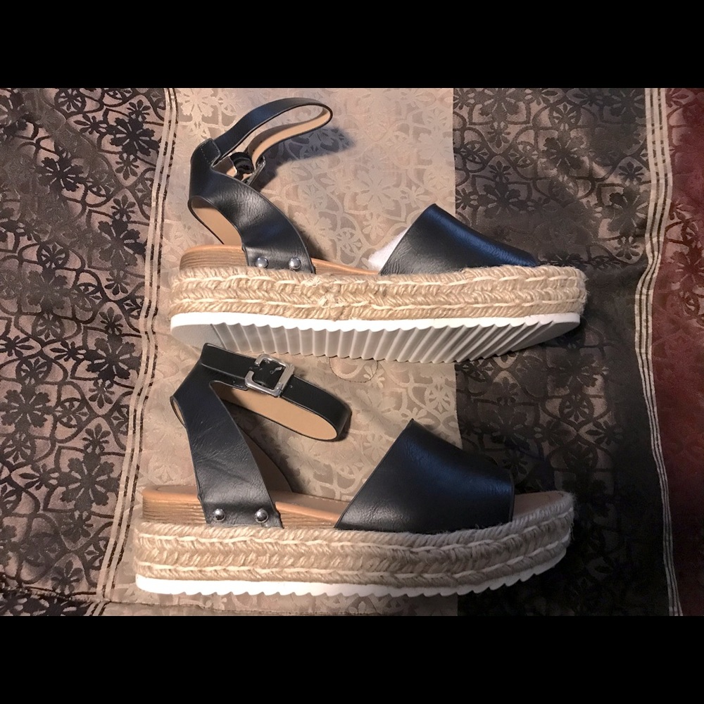 Espadrilles